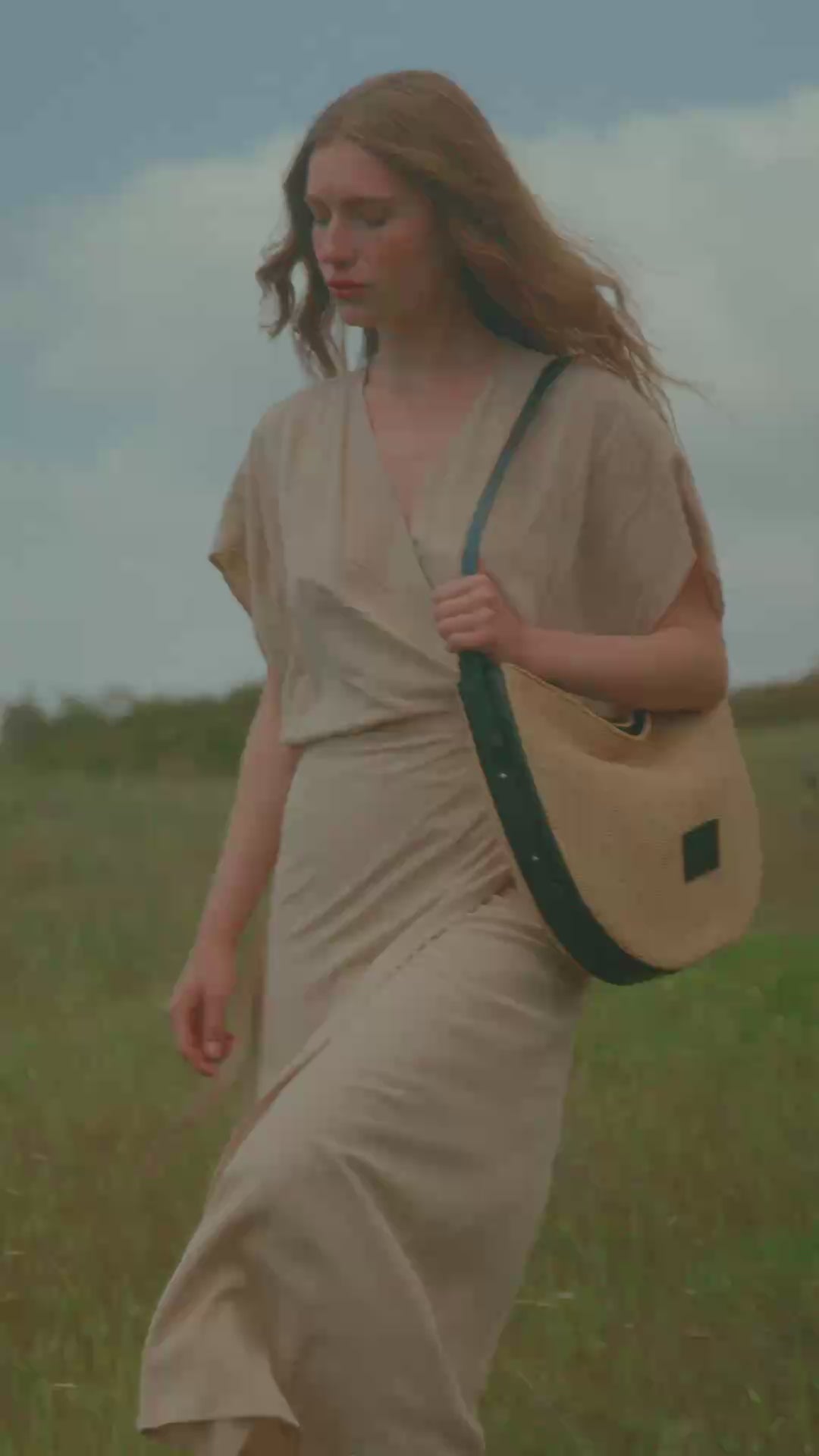 Shopper bag with adjustable shoulder strap, Avra