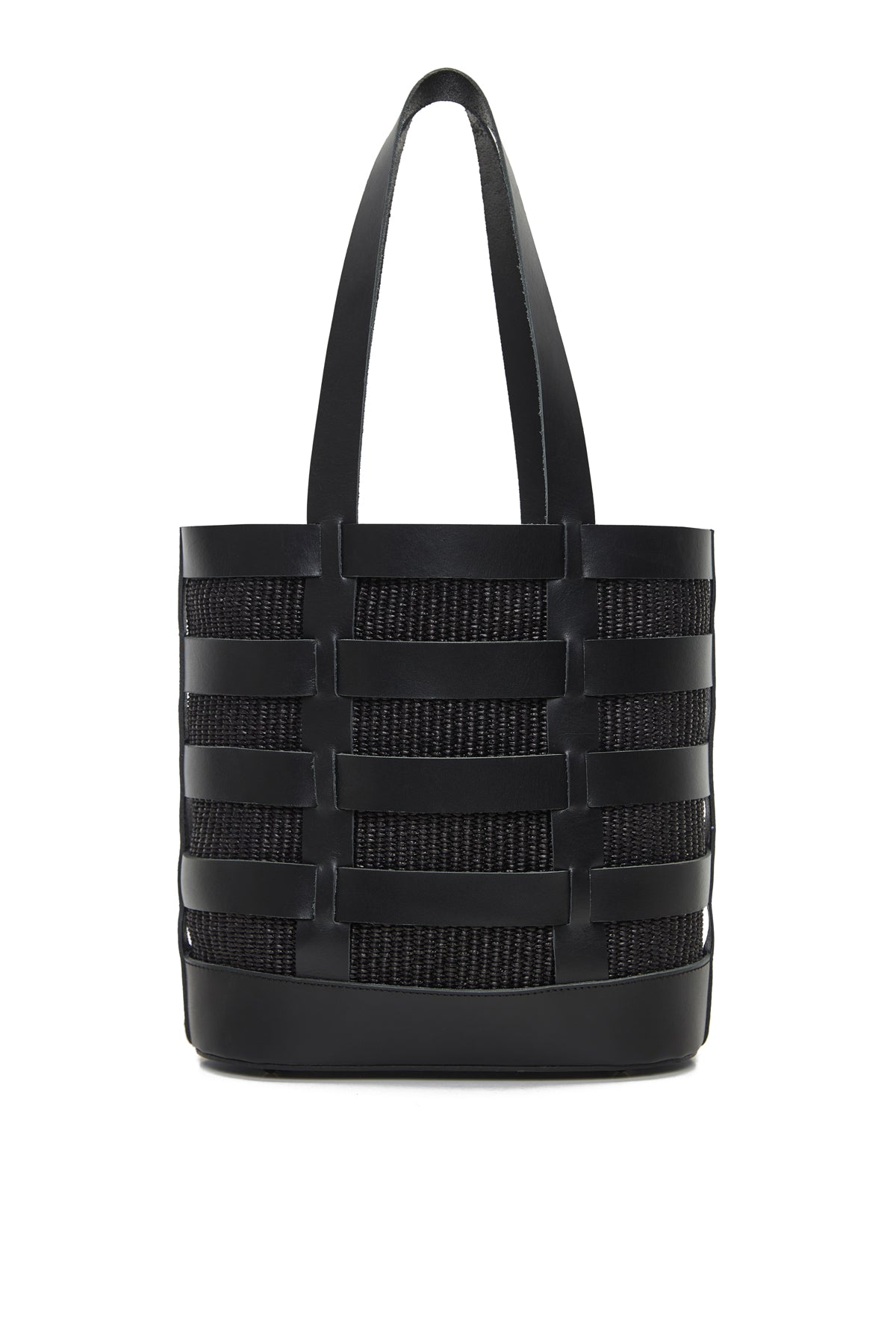 theholybag shopper τσάντα ώμου από ψάθα και δέρμα, χειροποίητη, με αποσπωμενη εσωτερική θήκη. Κλείνει με μαγνήτη.