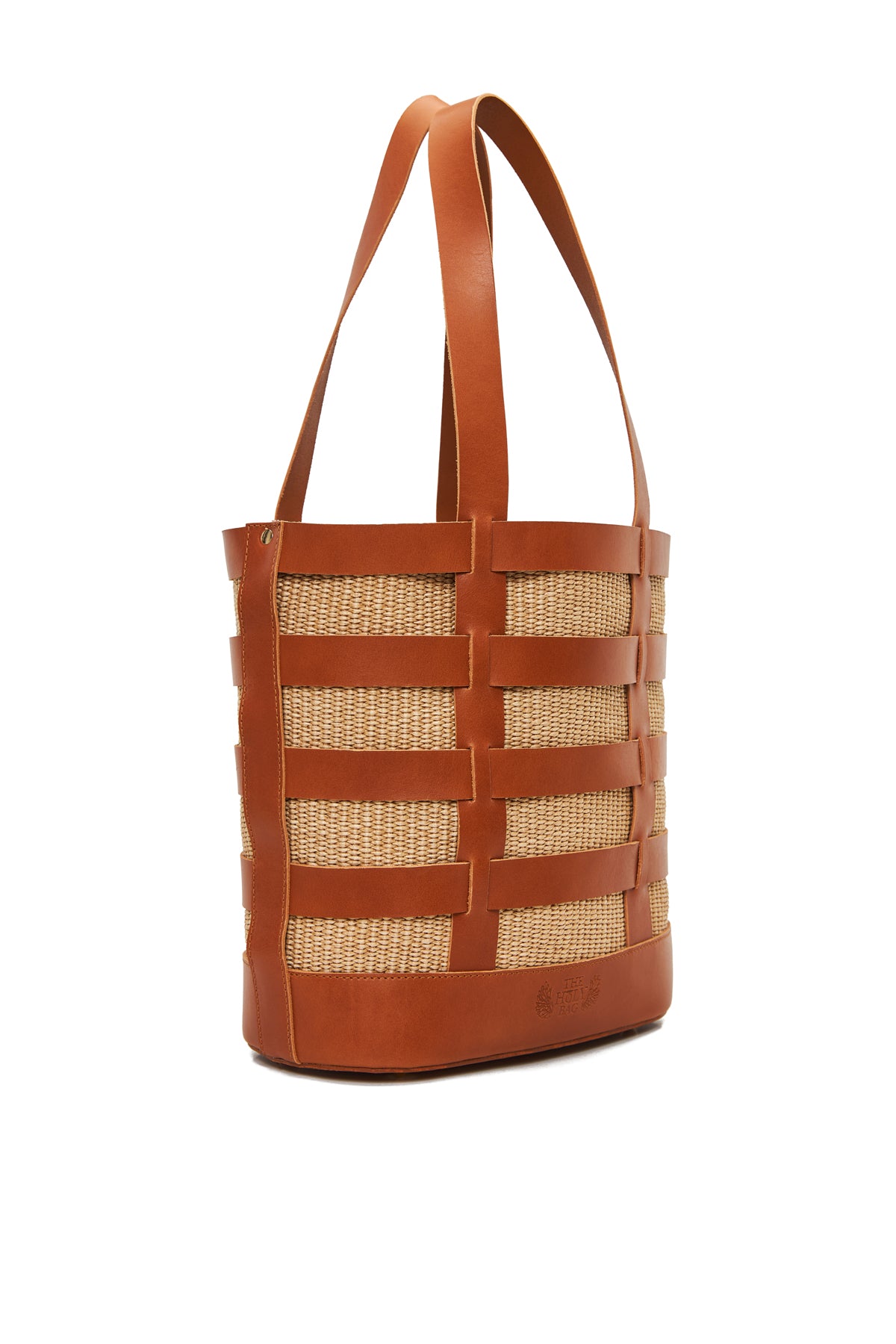 theholybag shopper τσάντα ώμου από ψάθα και δέρμα, χειροποίητη, με αποσπωμενη εσωτερική θήκη. Κλείνει με μαγνήτη.