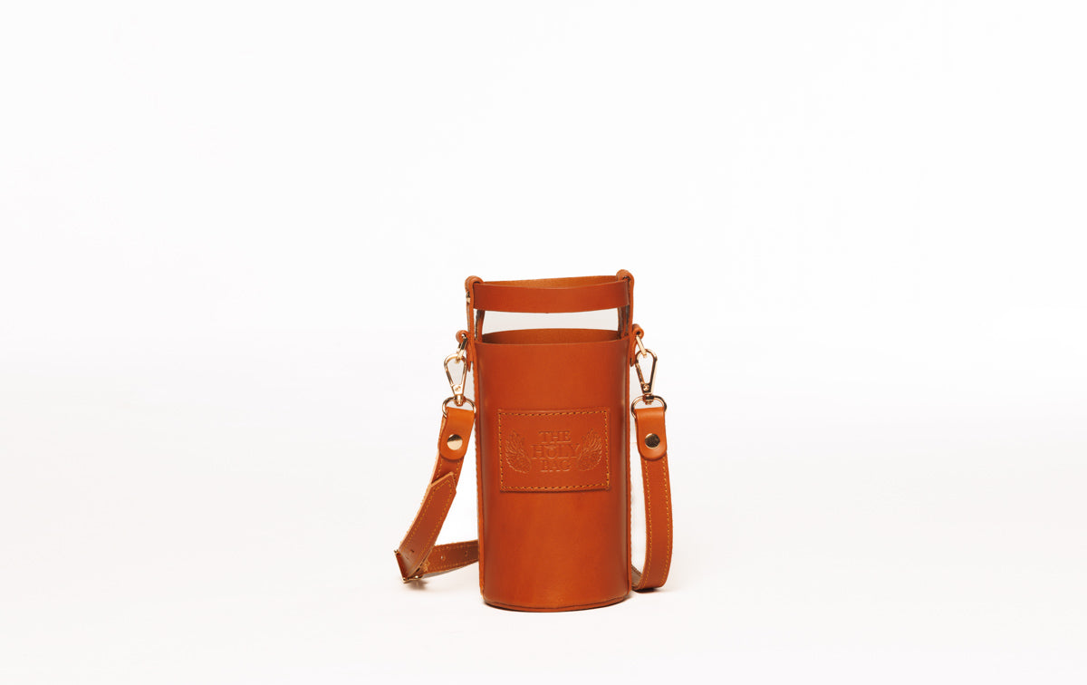 TheHolyBag Bottle case, τσαντάκι-θήκη μπουκαλιού από δέρμα ταμπά, με λουράκι. 