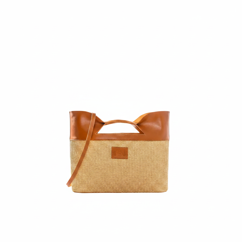 Shopper bag in straw and black leather, with a shoulder strap, Canis Major - The Holy Bag
Γυναικεία τσάντα shopper από δέρμα σε μαύρο χρώμα και φυσική ψάθα με αποσπώμενο λουράκι ώμου, Canis Major. The Holy Bag