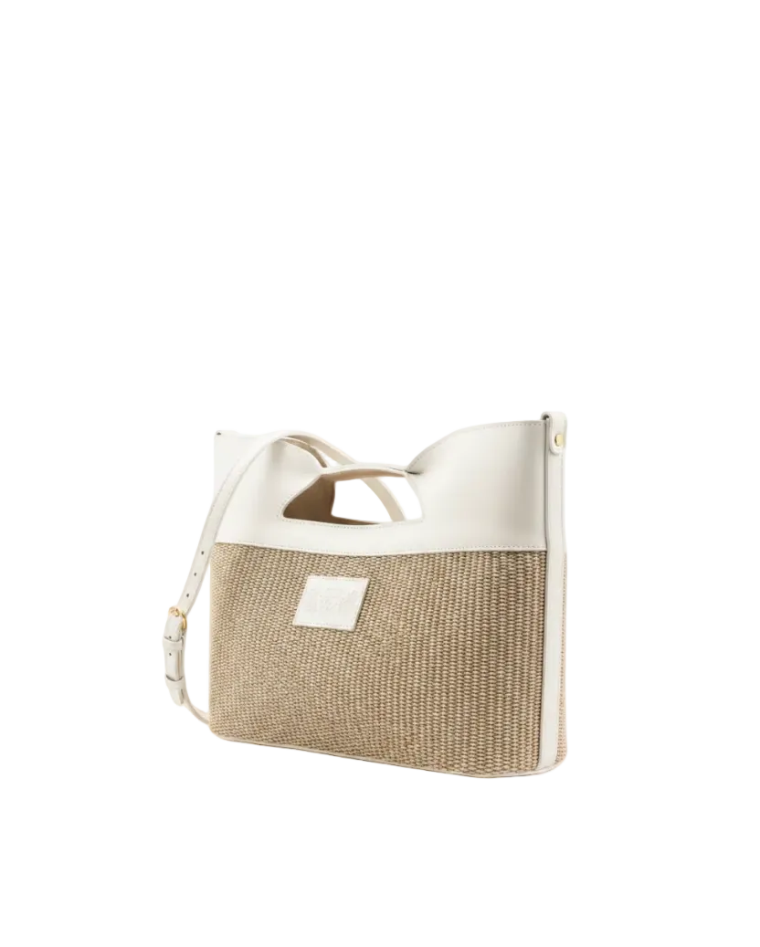 Canis Major shopper in grey color straw and white genuine leather. Inner pocket and adjustable shoulder strap. theholybag
Γυναικεία σάντα shopper από ψάθα σε ανοιχτό γκρι χρώμα και λευκό δέρμα βακέτα. Με εσωτερική τσέπη και δερμάτινο λουράκι ώμου. THE HOLY BAG