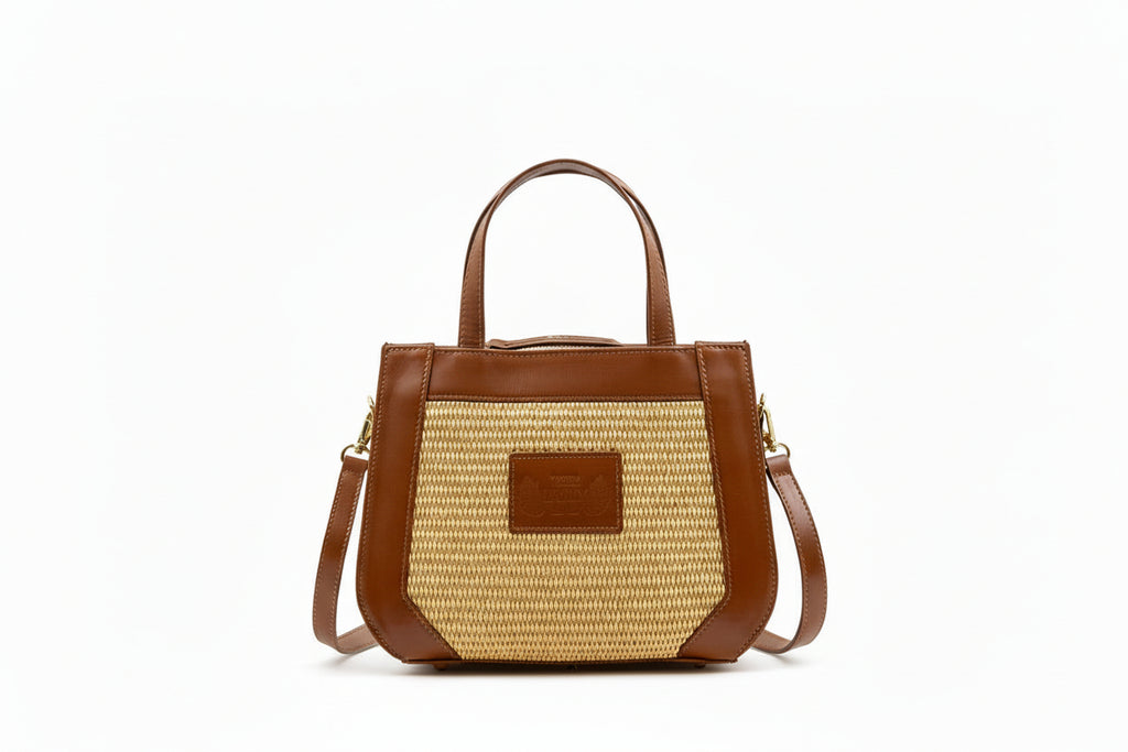 Small tote bag in straw and leather with an adjustable leather shoulder strap. Μικρή tote τσάντα από ψάθα και δέρμα με αποσπώμενο λουράκι ώμου. TheHolyBag