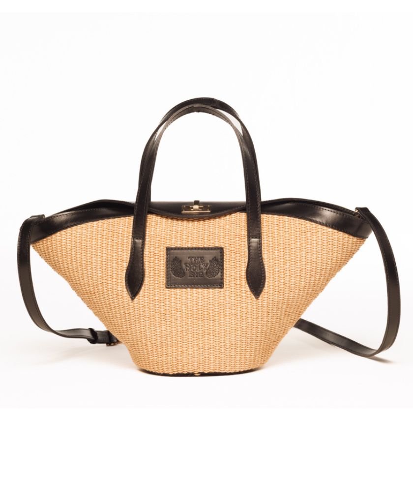 Small shopper in straw and leather, an  asymmetrical flap and a shoulder strap, Hestia mini - The Holy Bag
Τσάντα από ψάθα και μαύρο δέρμα, που κλείνει επάνω με καπάκι, με λαβές και λουράκι ώμου. The Holy Bag