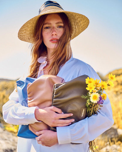 Thalassa Pouch Bag