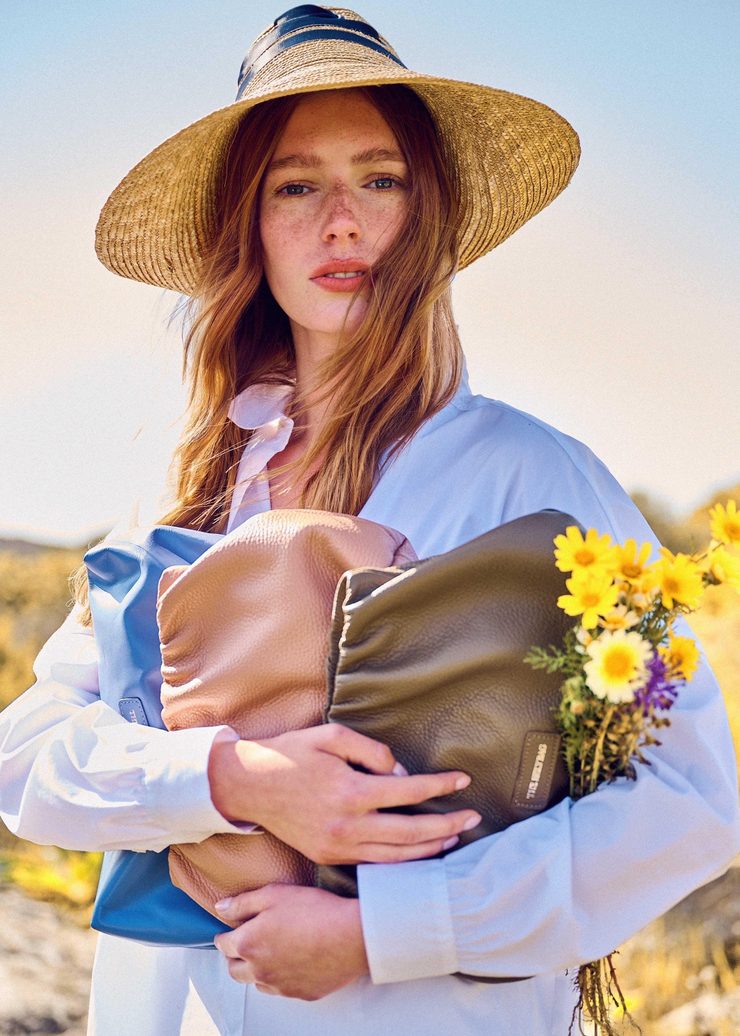 Theholybag γυναικεία τσάντα ώμου δερμάτινη. Leather bag, Thalassa.