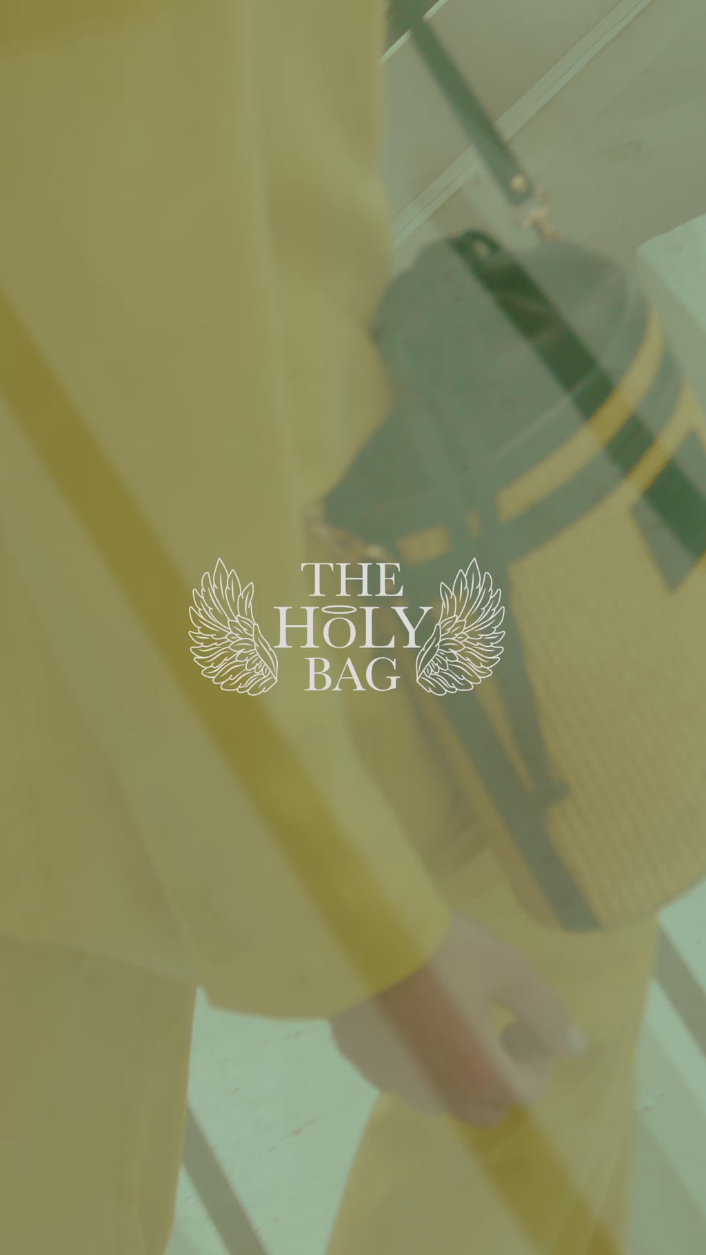 Bucket Bag with a drawstring pouch, Demetra