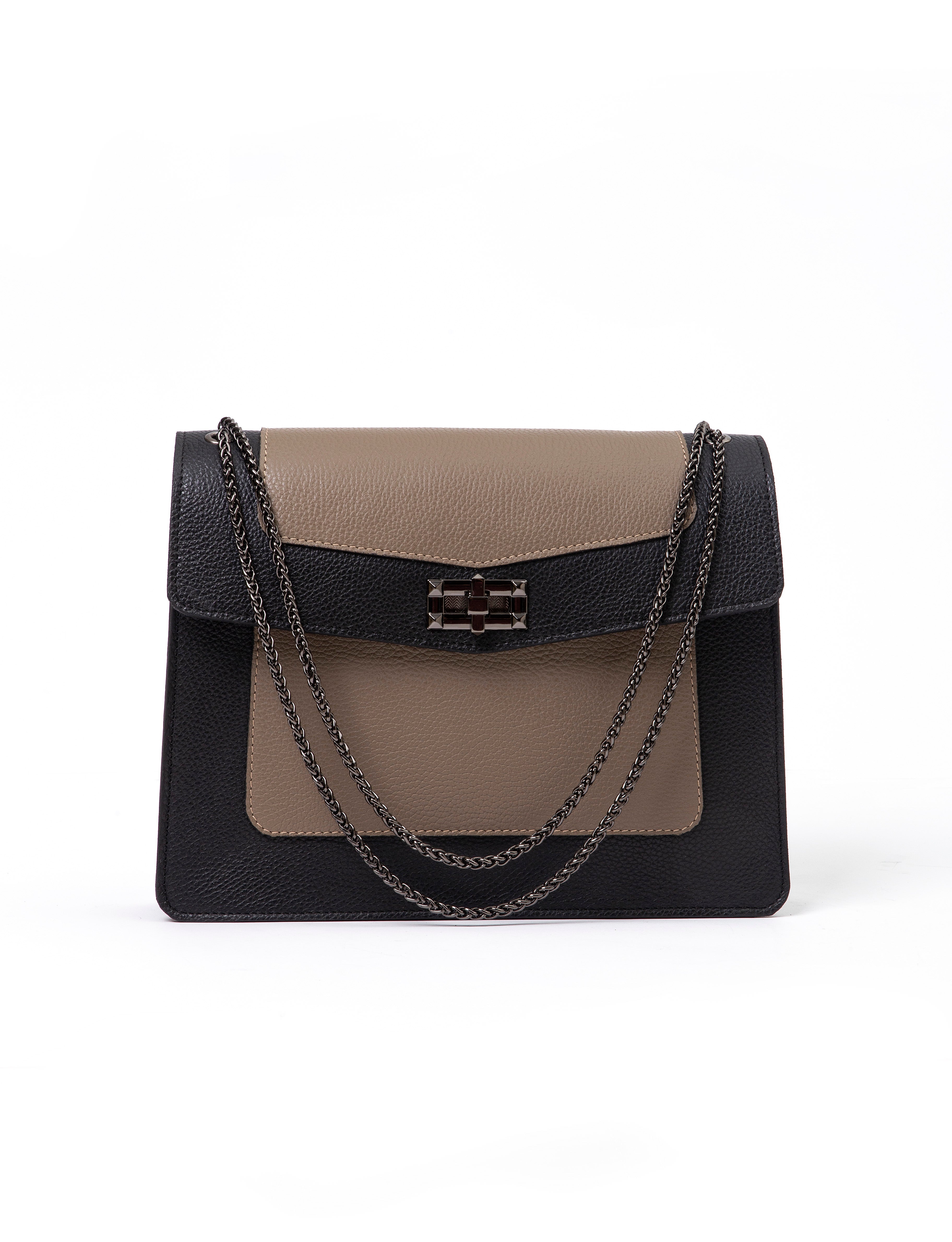 Amfitrite leather shoulder bag with chain shoulder strap, flap, inner pocket and an open pocket on the back. Leather lining. - The Holy Bag
Δερμάτινη τσάντα ώμου με αλυσίδα, με εσωτερική επένδυση από δερμα. Με εσωτερική και εξωτερική τσέπη στην μπροστά. The Holy Bag
