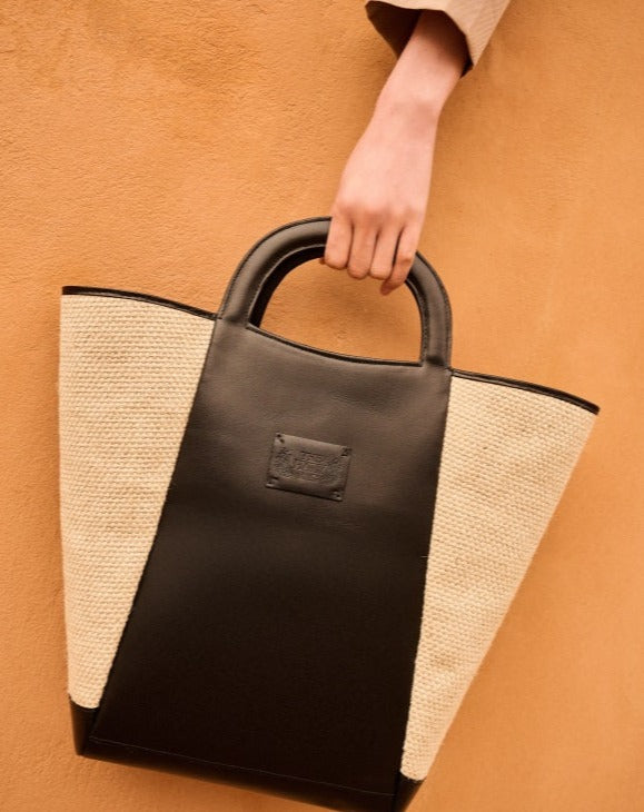 Astarti - The Holy Bag